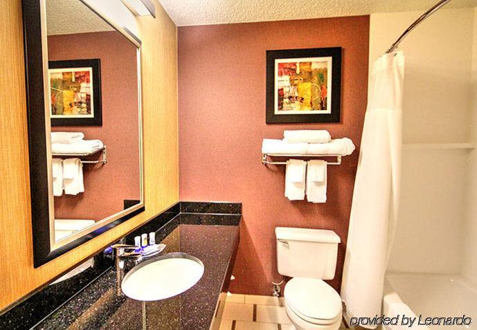 Fairfield Inn Boise Airport מראה חיצוני תמונה